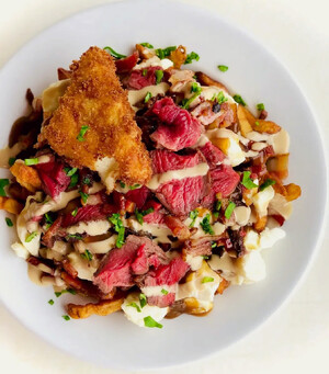 poutine bouchée double